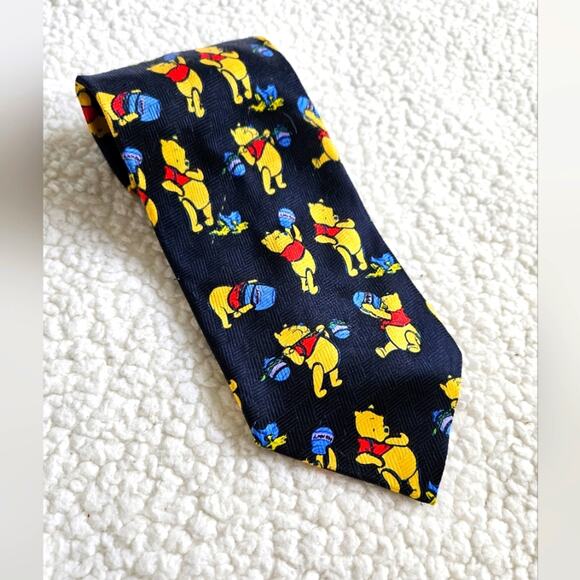 Disney Neck Tie Mens Classic Length Winnie The Pooh Bees‎ Honey Bear Cartoon - Picture 1 of 5